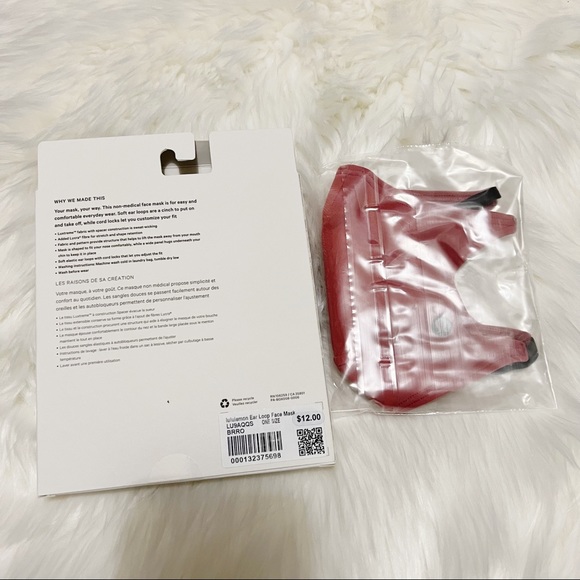 Lululemon • Earloop Face Mask *Briar Rose* - Picture 5 of 5